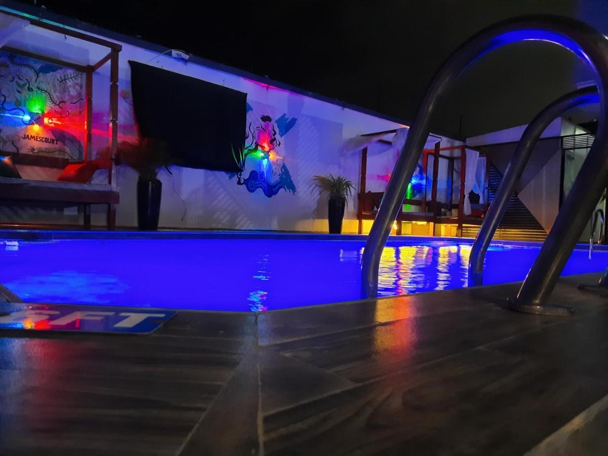James Court Hotel & Luxury Apartments Lekki Exteriör bild