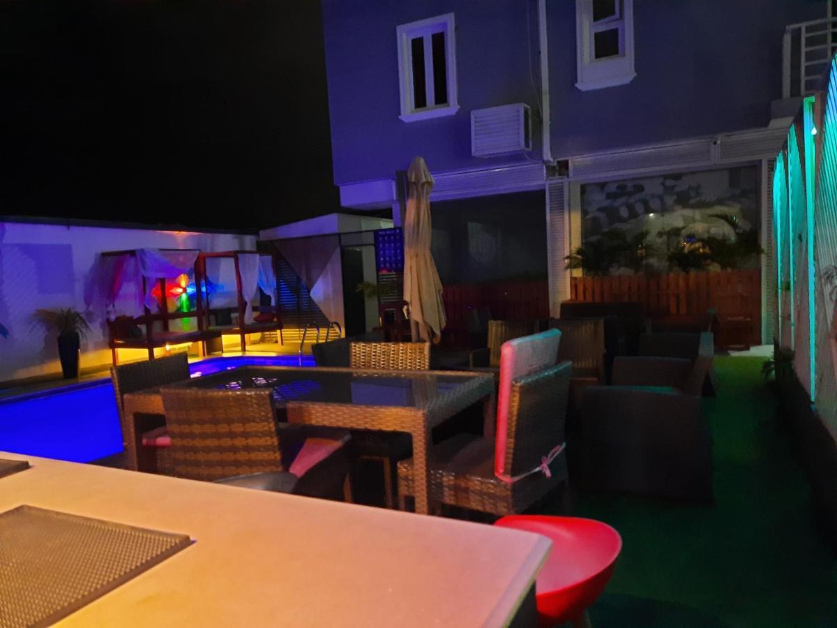 James Court Hotel & Luxury Apartments Lekki Exteriör bild