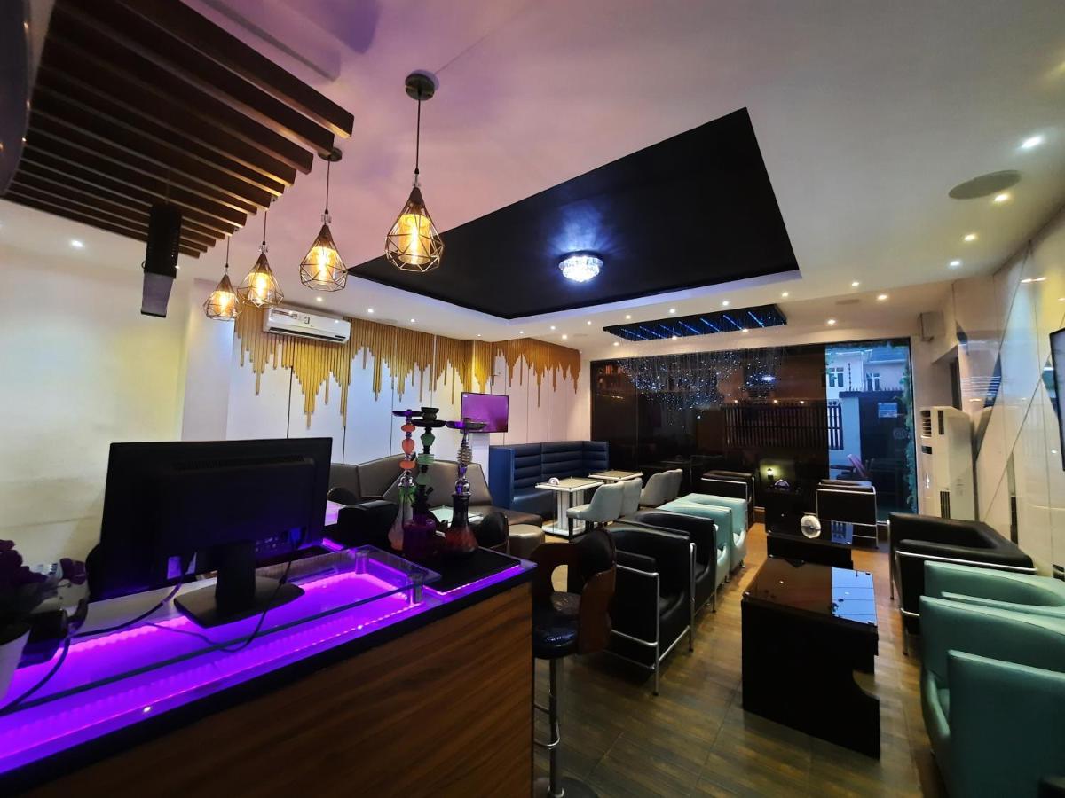 James Court Hotel & Luxury Apartments Lekki Exteriör bild
