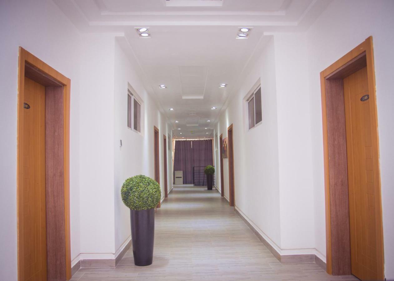 James Court Hotel & Luxury Apartments Lekki Exteriör bild